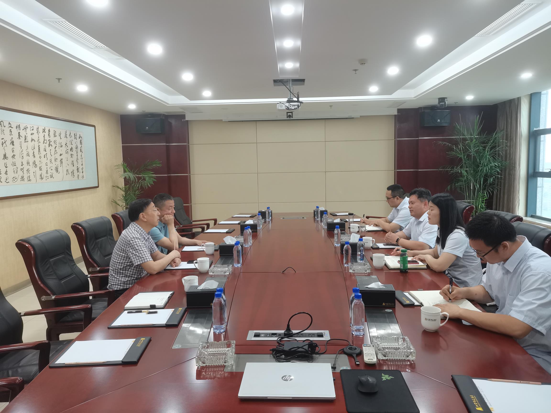 圖1-15、金湖縣調(diào)研集團(tuán)公司.jpg