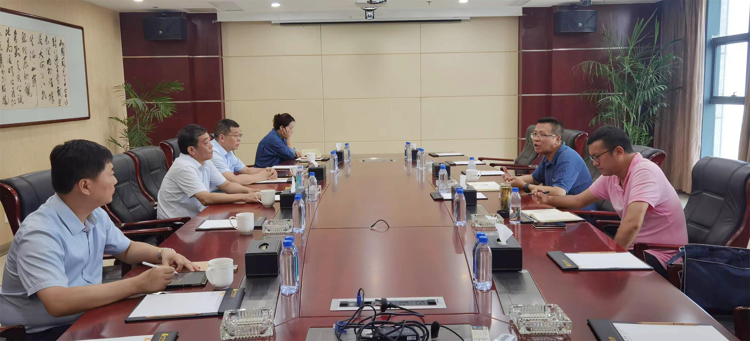 圖1-10、省建筑鋼結(jié)構(gòu)集團(tuán)調(diào)研協(xié)會(huì)來(lái).jpg